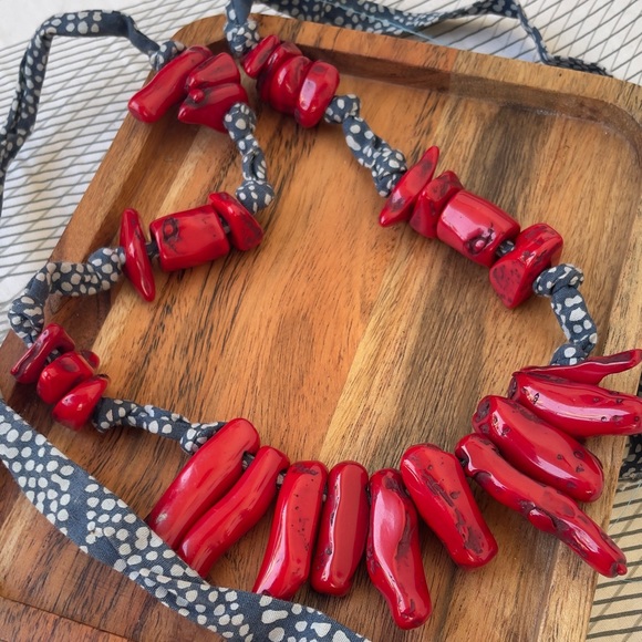 Brand new zara bohemian raw stoned necklace for summer - Picture 3 of 4